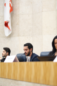 Imagem de Jethro International Diplomata Civil Plenário 1º de Maio Janine Rangel 12 de dezembro 2025