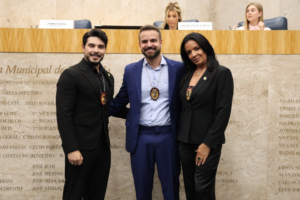 Imagem de Jethro International Diplomata Civil Plenário 1º de Maio Janine Rangel 12 de dezembro 2025
