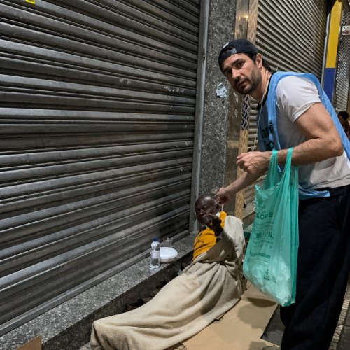 Diplomata Civil Paulo Ricardo Campos Diretor Global de Arte em Ação Humanitária Cambuçi Solidário