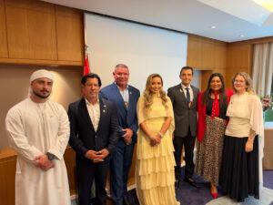 Diplomatas Civis da Jethro International em Dubai Ato Solene.