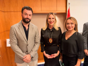Diplomatas Civis da Jethro International em Dubai.