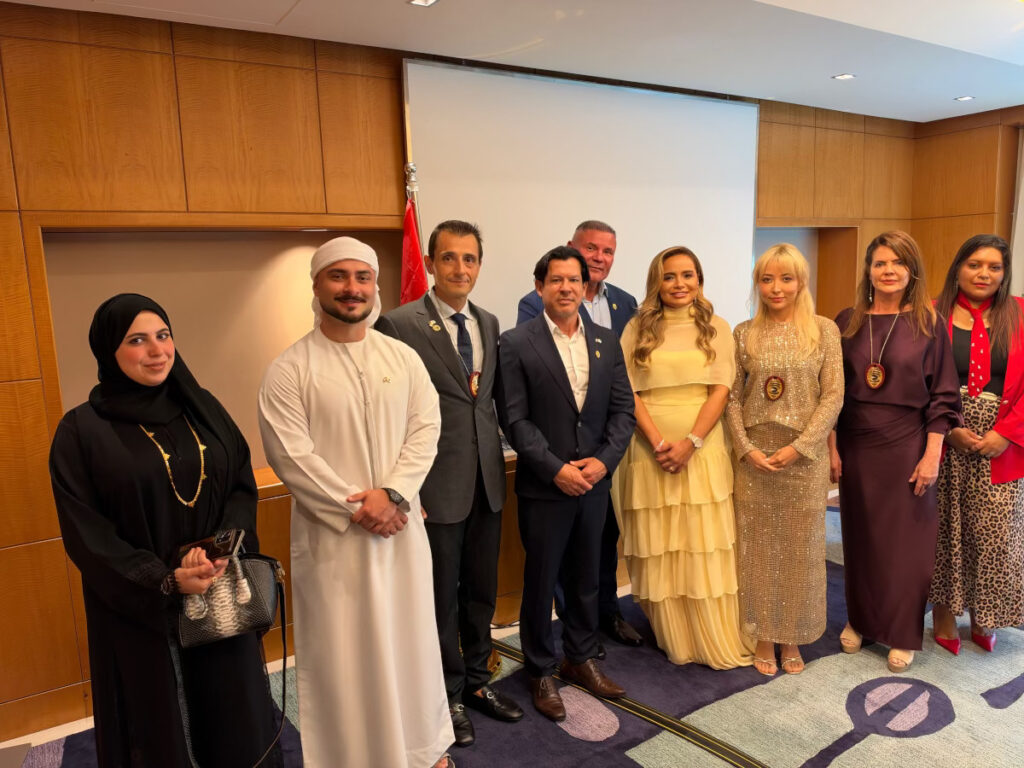 Diplomatas Civis da Jethro International em Dubai.