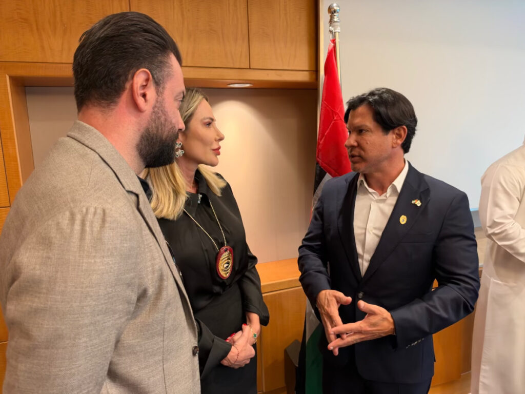 Diplomatas Civis da Jethro International em Dubai.